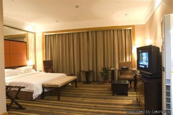 Sprot-Life Garden Hotel Wuhan Quarto foto
