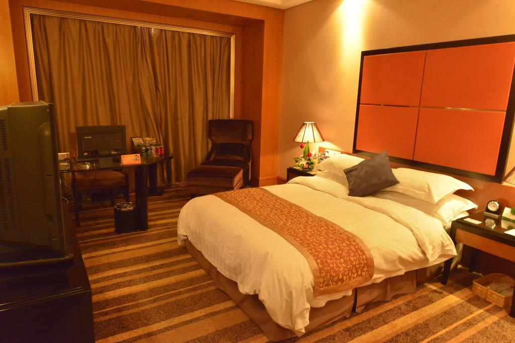 Sprot-Life Garden Hotel Wuhan Exterior foto